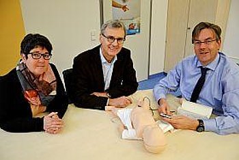 Reanimationspuppe Kinderklinik Singen Reanimationspuppe Kinderklinik Singen